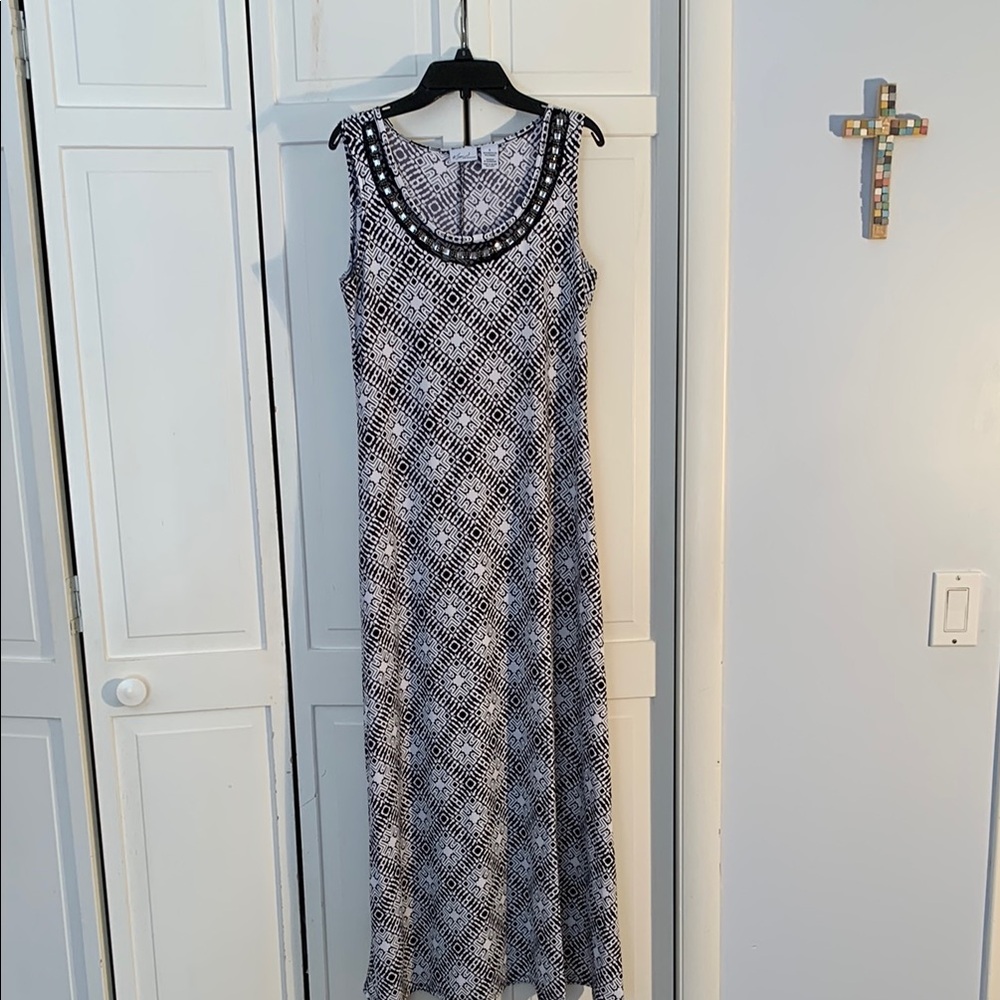 Kim Rogers Black & White Sleeveless Scoop Neck Sheath Maxi Dress EUC